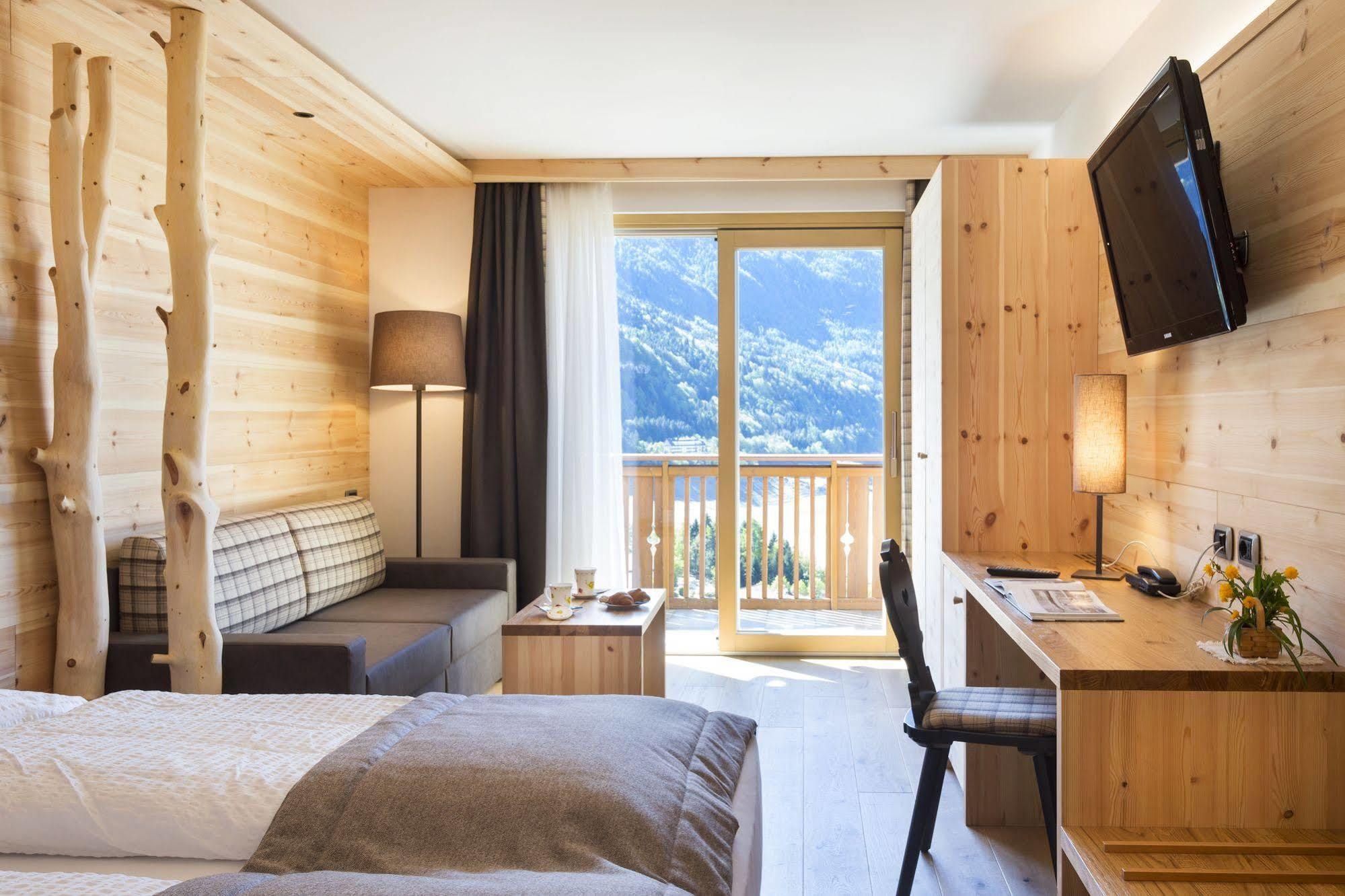 Hotel Panorama Molveno Eksteriør bilde